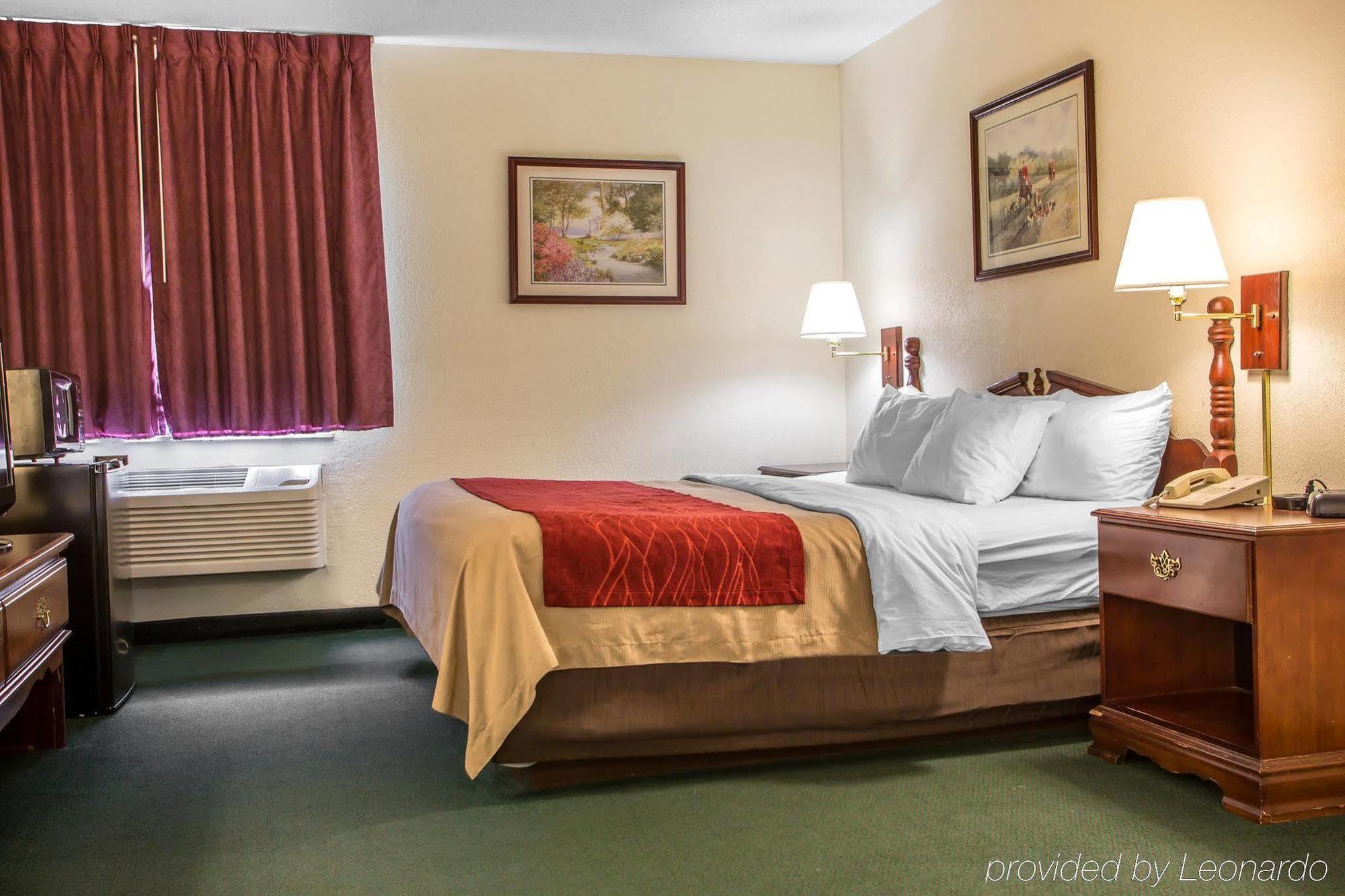 Super 8 By Wyndham Chambersburg I-81 Hotell Exteriör bild