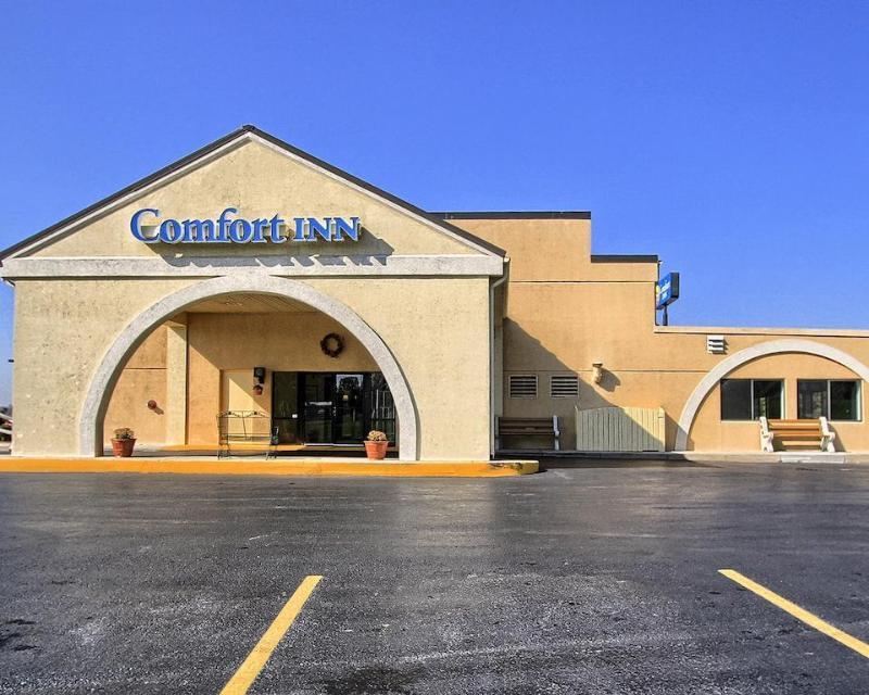 Super 8 By Wyndham Chambersburg I-81 Hotell Exteriör bild